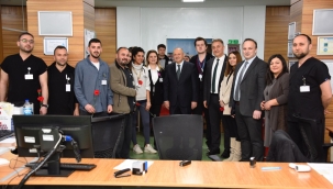 BAŞKAN TAVLI SAĞLIK ÇALIŞANLARININ BAYRAMINI KUTLADI