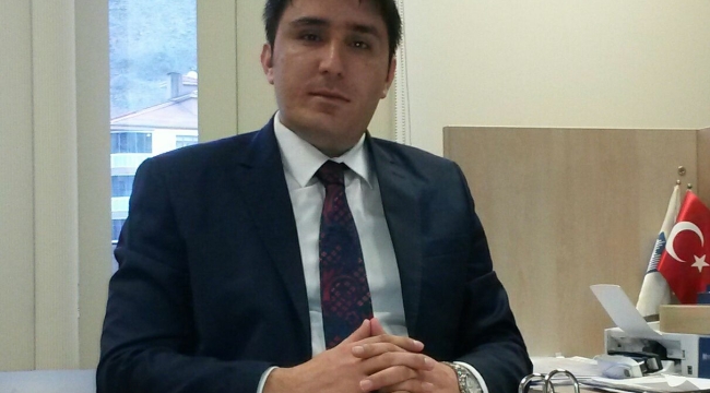 GENÇ BANKACI MİLLETVEKİLLİĞİ İÇİN İSTİFA ETTİ