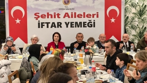 VALİ SONEL, İLK İFTARINI ŞEHİT AİLELERİ İLE BİRLİKTE YAPTI