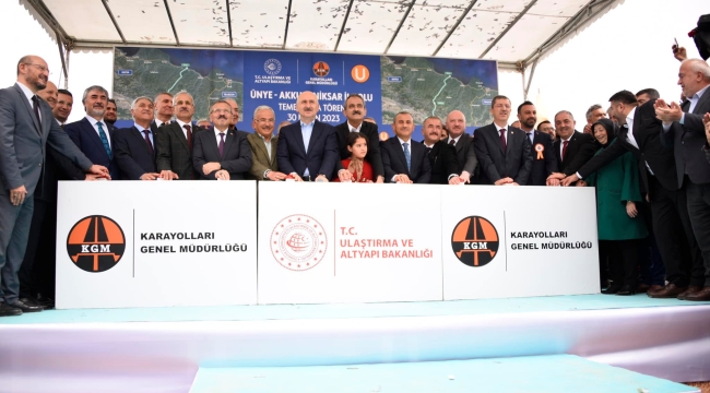 40 YILDIR BEKLENEN YOLA İLK KAZMA VURULDU