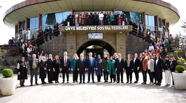 AK PARTİ'Lİ KADINLAR 'TÜRKİYE YÜZYILI' İÇİN BULUŞTU