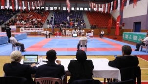 KARATE STİL ŞAMPİYONASI BAŞLADI