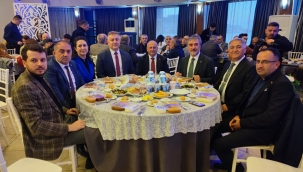 KAYNAK VE HAMARAT İFTAR PROGRAMINDA KONUŞTU