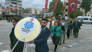 MEMLEKET PARTİSİ'NDE ÇİFTE BAYRAM