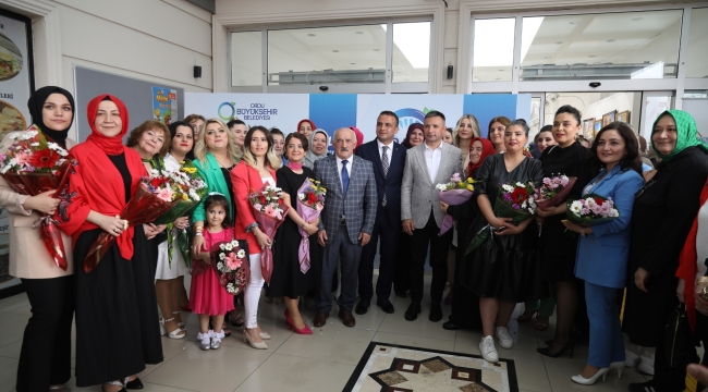 BİR YILIN EMEĞİ BU SERGİDE