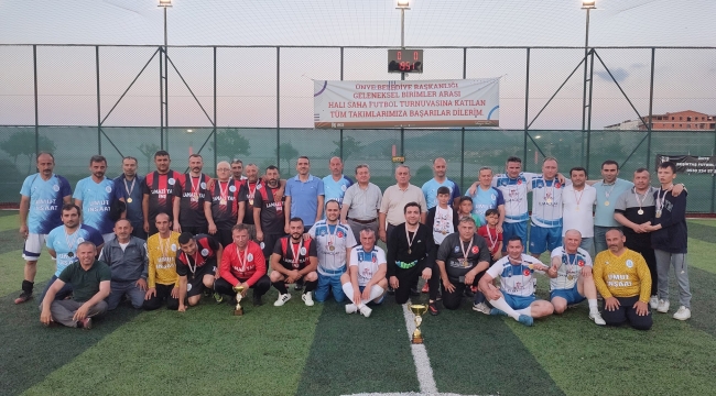 BİRİMLER ARASI FUTBOL TURNUVASI SONA ERDİ