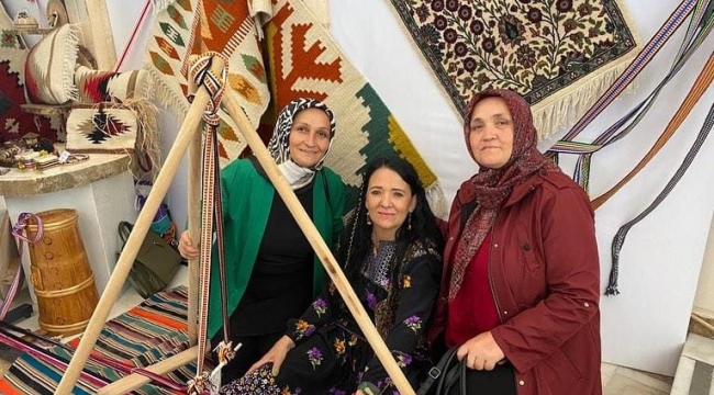 GOLANI SANATA DÖNÜŞTÜREN KADININ SERGİSİNE BÜYÜK İLGİ