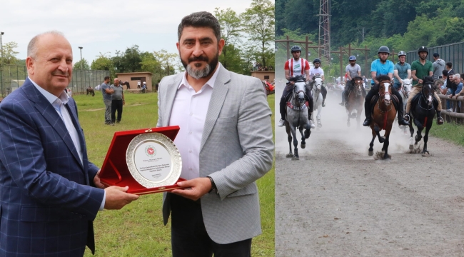 ÜNYE'DE RAHVAN ATLAR BAYRAK İÇİN KOŞTU