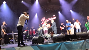 BAŞKANLARDAN BENGÜ'YE SANSÜR TEPKİSİ!