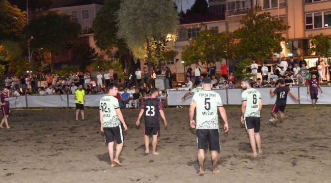 MANYETİK KUM FUTBOL TURNUVASI BAŞLADI