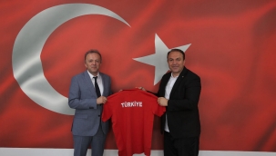 BAKAN YARDIMCISI DURAN'DAN SPOR İL MÜDÜRLÜĞÜ'NE ZİYARET