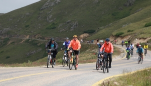 BİSİKLET TUTKUNLARI ORDU YAYLALARINA RENK KATTI