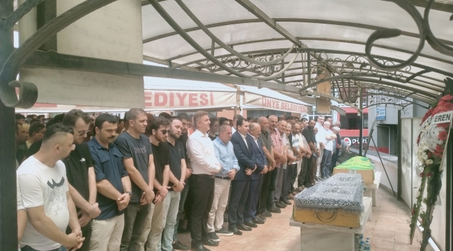 SEVİLEN İŞ İNSANI FAHRİ KÖSE SON YOLCULUĞUNA UĞURLANDI