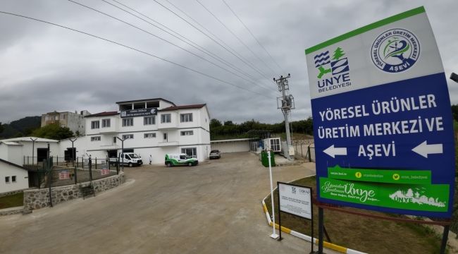 ÜNYE BELEDİYESİ AŞEVİ'NDEN İHTİYAÇ SAHİBİ AİLELERE HER GÜN SICAK YEMEK