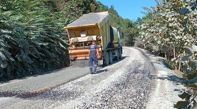 ÜNYE'NİN İKİ MAHALLESİ ASFALTLA BULUŞUYOR