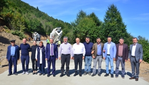 AKKUŞTA YEŞİL YOL ÇALIŞMALARI DEVAM EDİYOR