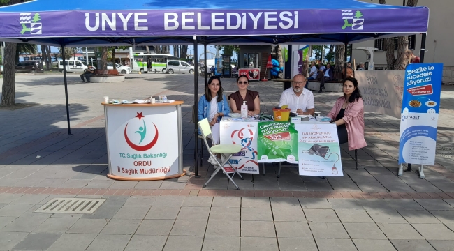 ÜNYE'DE VATANDAŞLARA ŞEKER VE TANSİYON ÖLÇÜMÜ