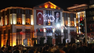 29 EKİM COŞKUSU ORDU'DA ZİRVEYE ÇIKTI