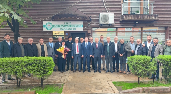 BAŞKAN TAVLI, "MUHTARLARIMIZLA BİRLİKTE MAHALLELERİMİZE HİZMET SUNUYORUZ"