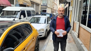 EMEK PARTİSİ OTOPARK İÇİN BİLDİRİ DAĞITIYOR