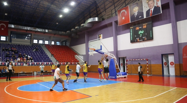 KAMU SPOR OYUNLARI GRUP MÜSABAKALARI DEVAM EDİYOR