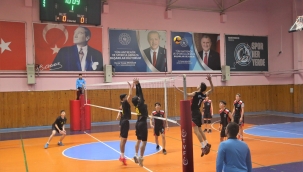 ORDU'DA OKUL SPORLARI VOLEYBOL MÜSABAKALARI DEVAM EDİYOR