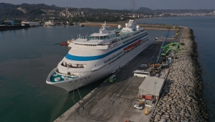 ORDU DEV KRUVAZİYER GEMİLERİNİN UĞRAK NOKTASI OLDU