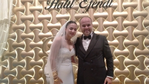 YAREN VE ÖZKAN ÇİFTİ DÜNYAEVİNE GİRDİ