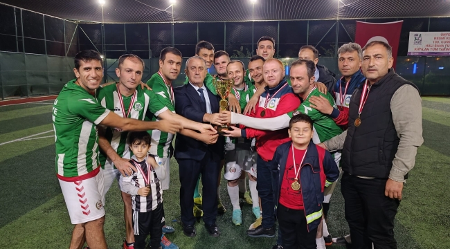 YÜZÜNCÜ YIL KUPASI SAHİBİNİ BULDU