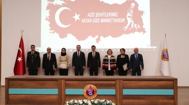 TARİHTEN GÜNÜMÜZE ORDULU ŞEHİTLER ANITINA EMEĞİ GEÇENLER ONORE EDİLDİ 