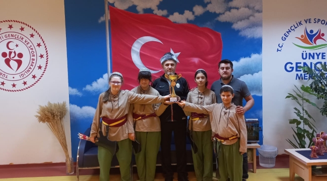 ÜNYE GENÇLİK MERKEZİ OKÇULUKTA BİRİNCİ