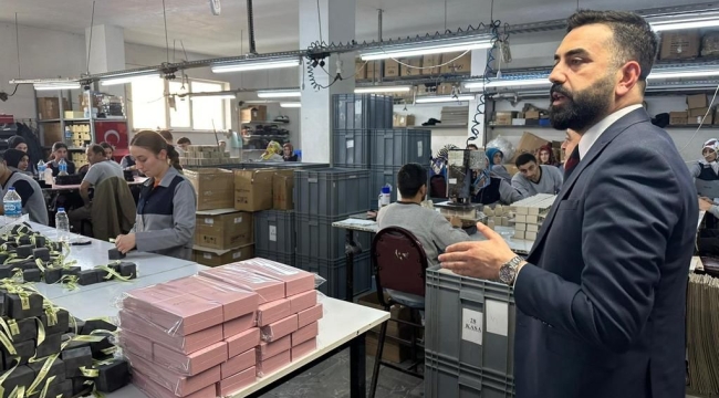 AK PARTİ ADAY ADAYI OKUTUCU TEKSTİL İŞÇİLERİYLE BULUŞTU