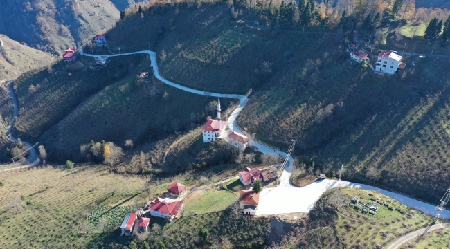 ALTINORDU BAHARİYE'DE BETON YOL ÇALIŞMALARI TAMAMLANDI