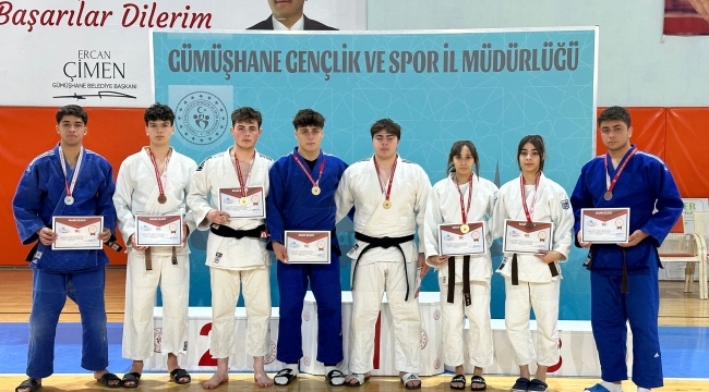 OKUL SPORLARI GENÇLER JUDO MUSABAKALARINDA ORDU DAMGASINI VURDU