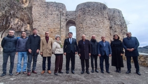 ÜNYE KALESİ YENİ YILLA BİRLİKTE TURİZME AÇILACAK