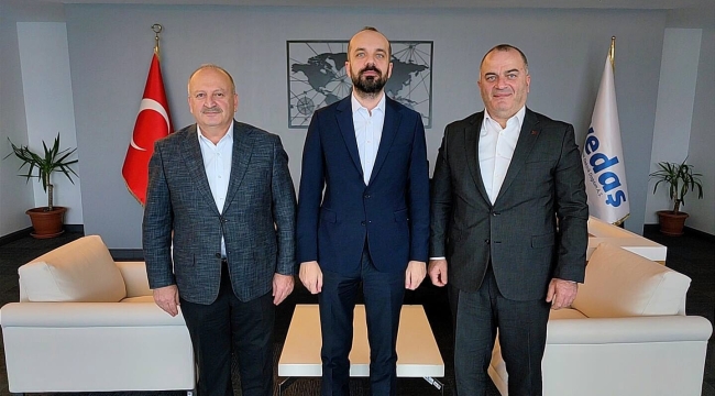 BAŞKAN TAVLI, "MAHALLELERİMİZ GÖRSEL GÜZELLİĞE KAVUŞACAK"