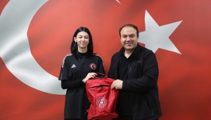 MİLLİ TEAKWONDOCU AKGÜL'DEN GENÇ'E ZİYARET