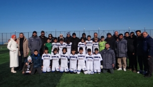 ÜFK'DAN ÇİFTE GALİBİYET!