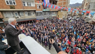 ENVER YILMAZ'DAN ÇATALPINAR'DA TARİHİ MİTİNG