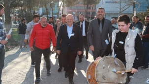 ÜNYE BELEDİYESİ'NDE İŞÇİLER BAYRAM ETTİ