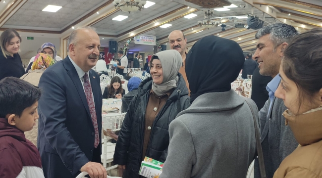 BAŞKAN TAVLI HEMŞEHRİLERİYLE İSTANBUL'DA İFTAR SOFRASINDA BULUŞTU