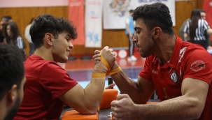 BİLEK GÜREŞİ TÜRKİYE BİRİNCİLİĞİ MÜSABAKALARI SONA ERDİ