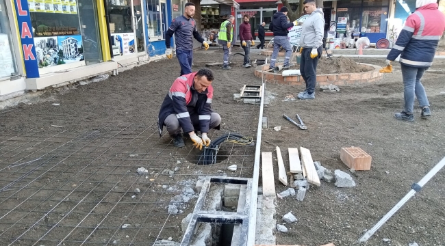 ÜNYE'DE MUSTAFA RAKIM EFENDİ PARKI YENİLENİYOR