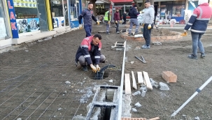 ÜNYE'DE MUSTAFA RAKIM EFENDİ PARKI YENİLENİYOR