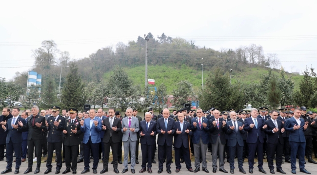 AREFE GÜNÜNDE ŞEHİTLERİMİZ DUALARLA YAD EDİLDİ