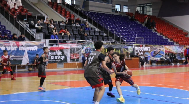ORDU'DA 3X3 BASKETBOL GRUP MÜSABAKALAR SONA ERDİ