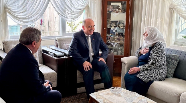 VALİ EROL, HANE ZİYARETLERİNİ ARALIKSIZ SÜRDÜRÜYOR