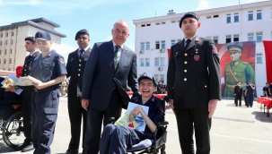 37 ENGELLİ GENÇ TEZKERE ALDI