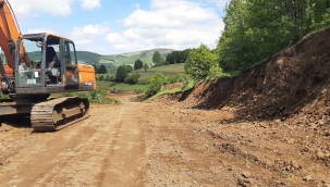 AKKUŞ'TA YOLLARIN STANDARDI YÜKSELİYOR