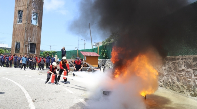 ORDU İTFAİYESİ GELECEĞİN İTFAİYECİLERİNİ YETİŞTİRİYOR